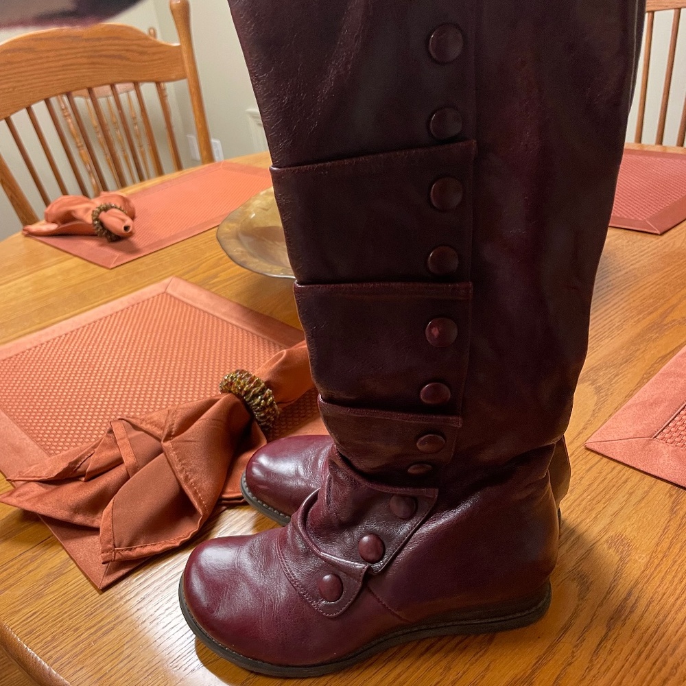 COPY - MIZ MOOZ New York Burgundy Bloom Ruffle Victorian Style Bobbi Boot Size 6